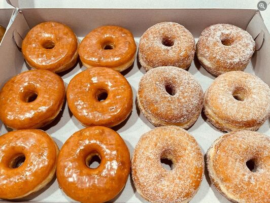 24-godzinnego samoobsługowego automatycznego systemu podnoszenia torta automatyczny z całej stalowej ramki drzwi i defoging szkło