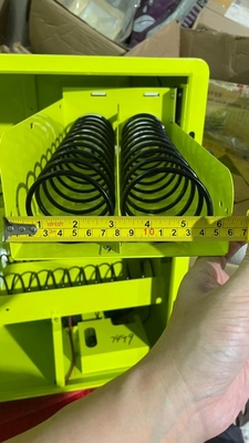 Mini automat z papierosami naściennymi prezerwatywami